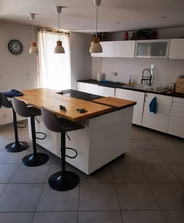 Loue T4 meublé de 88m2 au coeur de MERVILLE