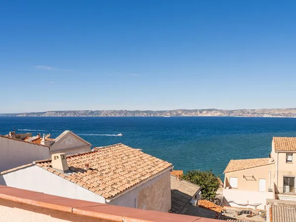 Ensemble immobilier à réinventer - Vue mer - Samatan