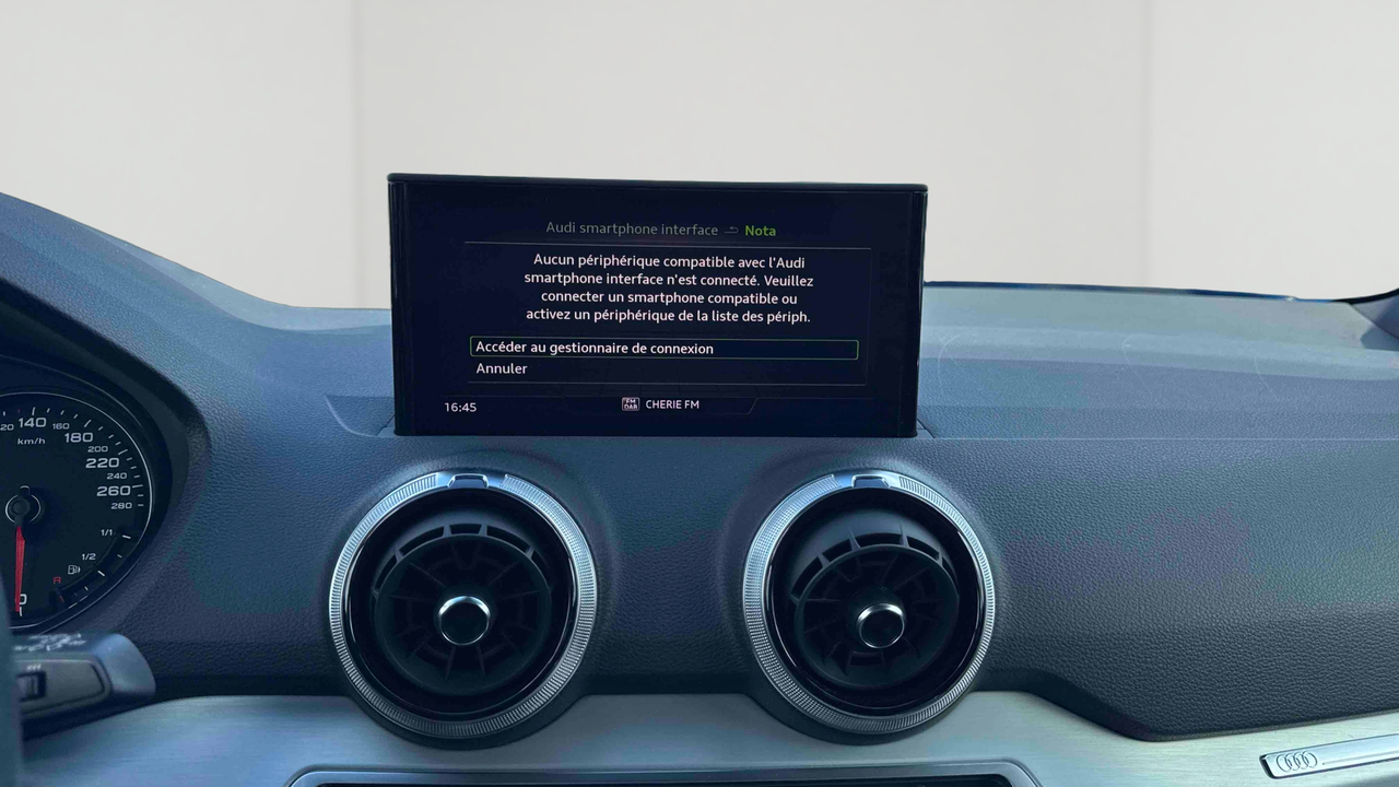 Audi Q2 35 TFSI 150 S tronic 7 — photo 12