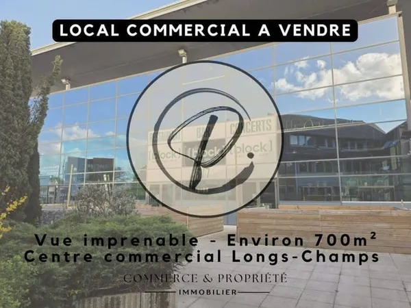 Local commercial 682 m²