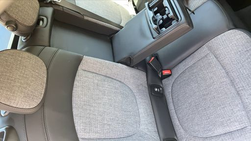 Mini Clubman 1.5 Cooper 136 - Business Design – 2022 – 43707 km – Essence – Boîte Manuelle — photo 10