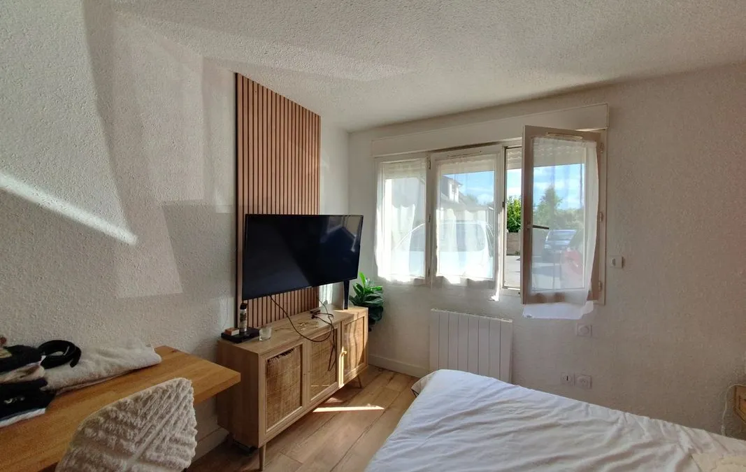 Photo 3