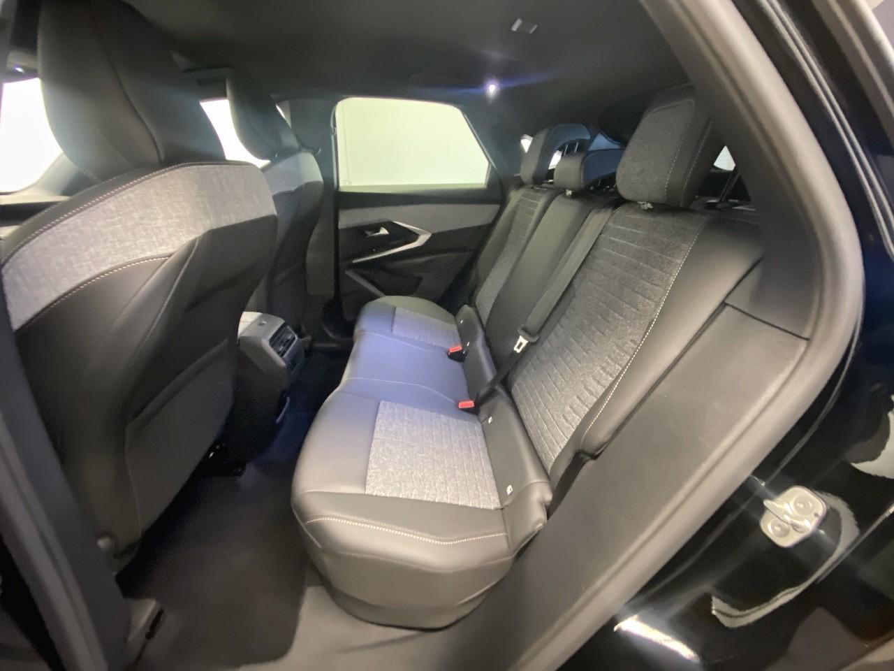 Peugeot 3008 hybrid 136 e-dcs6 allure — photo 10