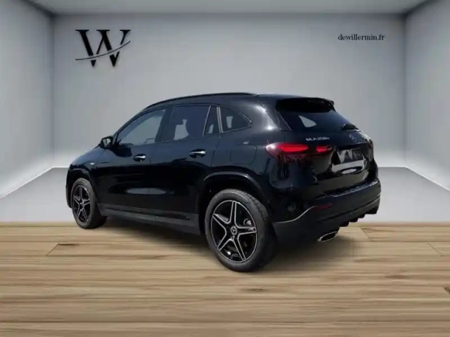 Mercedes Gla 250 e hybrid eq amg line — photo 5
