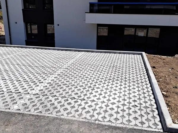 Parking 13 m² Ornex