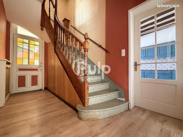 Maison de ville 6 pièces 145 m²