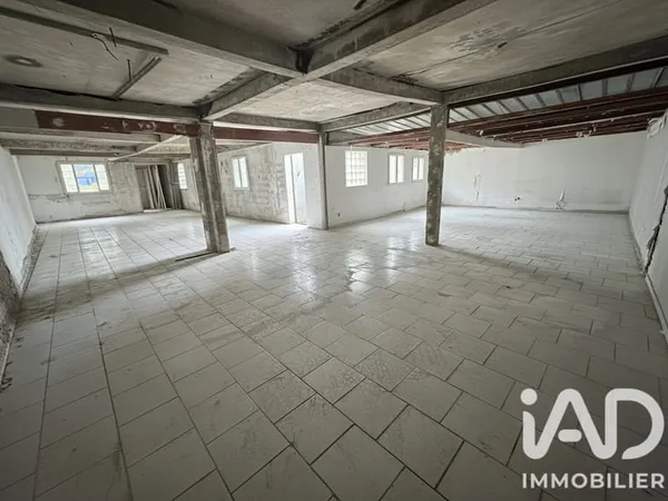 Immeuble 240 m²