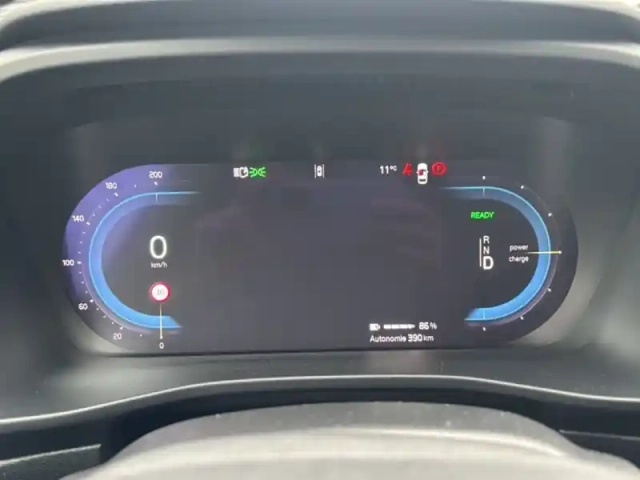 Volvo C40 recharge 238 ch 1edt — photo 14