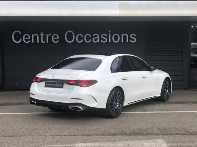 Mercedes Classe E 220 d 4matic amg line berline — photo 5