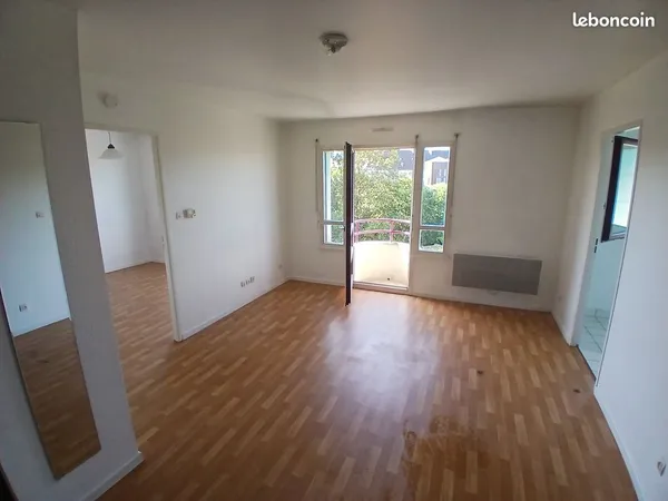 Beau F2 Colmar ascenseur, garage, belle vue sur la vielle ville