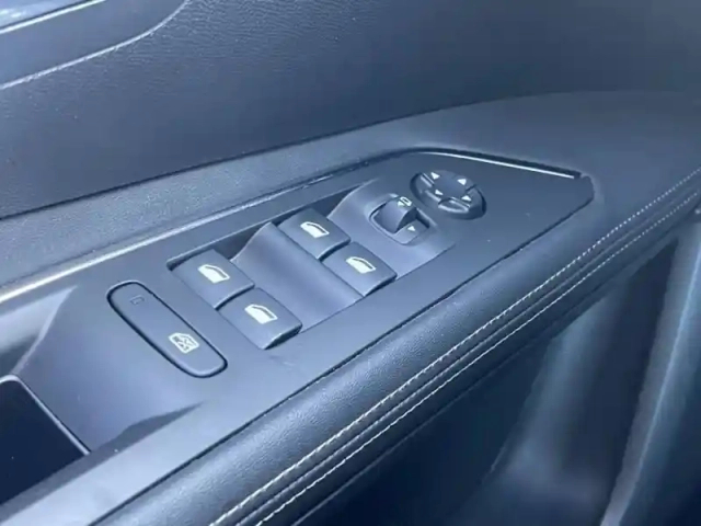 Peugeot 3008 1.2 puretech 130ch allure business s&amp;s eat8  6cv — photo 9