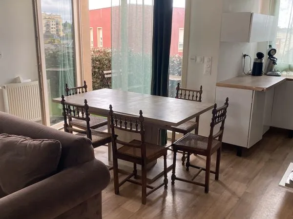 Appartement meublé T4