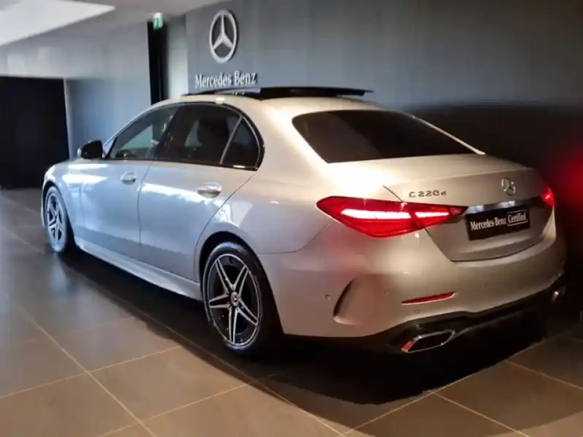 Mercedes Classe C 220 d berline amg lin — photo 30