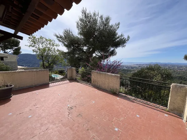 RARE À LA VENTE VUE MER EXCEPTIONNELLE FORT POTENTIEL