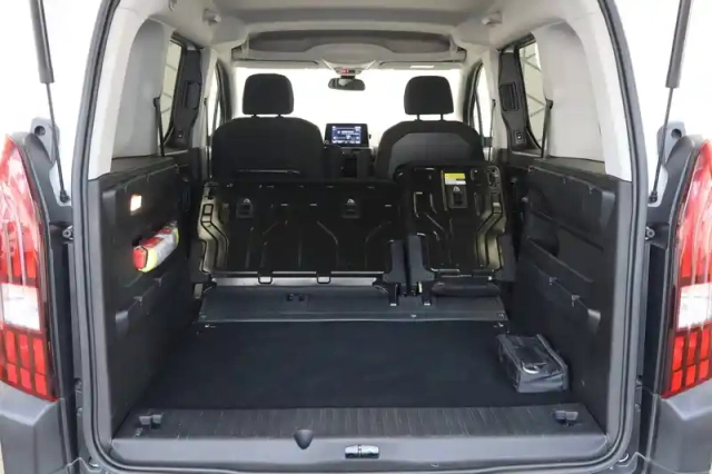 Peugeot Rifter long bluehdi 130 s&amp;s eat8 — photo 14