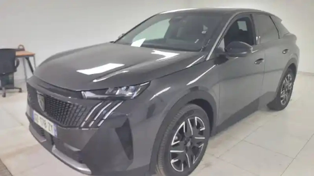 Peugeot 3008 hybrid 145 e-dcs6