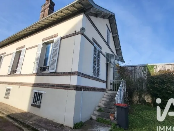 Maison 9 pièces 163 m²
