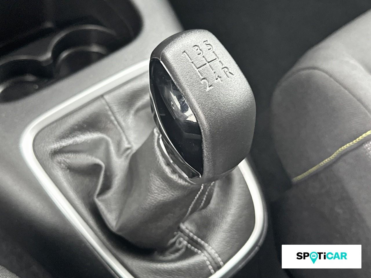 Citroën C3 1.2 puretech 83ch s&s shine — photo 14