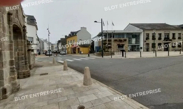 Entrepôt 50 m²