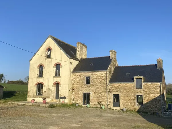 Corps de ferme 3 pièces 96 m²