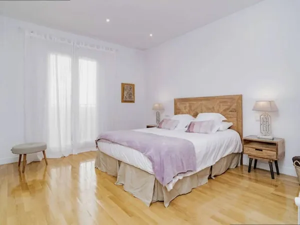 Appartement 3 pièces 102 m²
