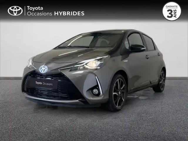 Toyota Yaris 100h collection 5p