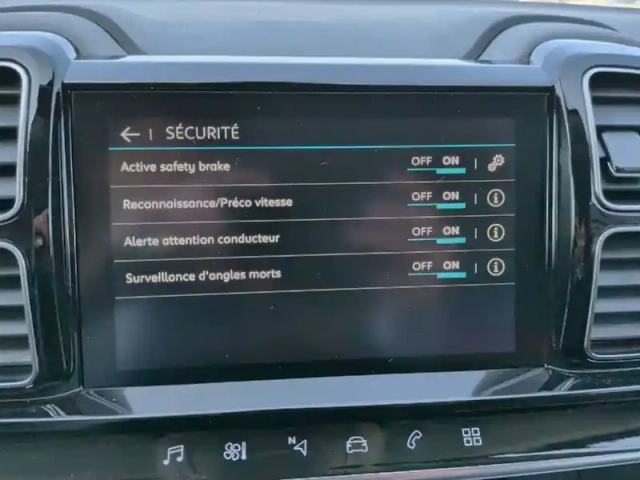 Citroën C5 Aircross puretech 130 s&amp;s bvm6 — photo 72