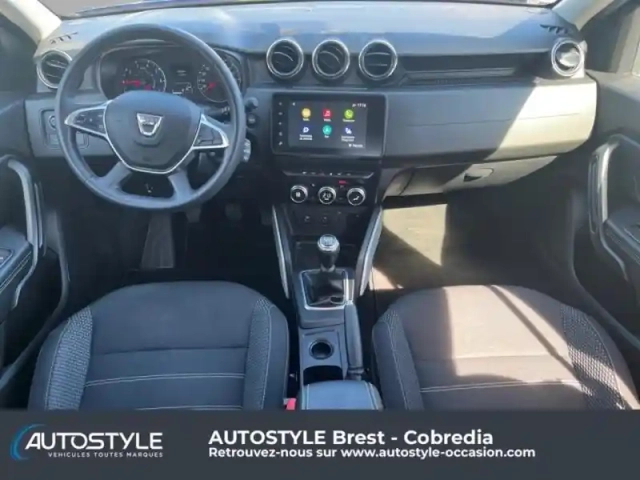 Dacia Duster 1.0 eco-g 100ch prestige 4x2 — photo 25
