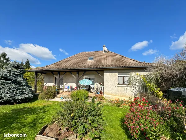 Maison 6 pièces 142 m²
