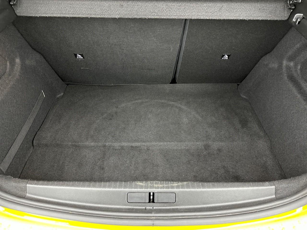 Peugeot 208 puretech 100 s&s bvm6 allure — photo 6