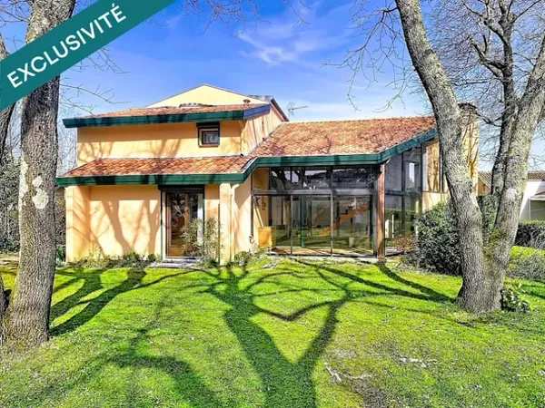 Villa 6 pièces 146 m²