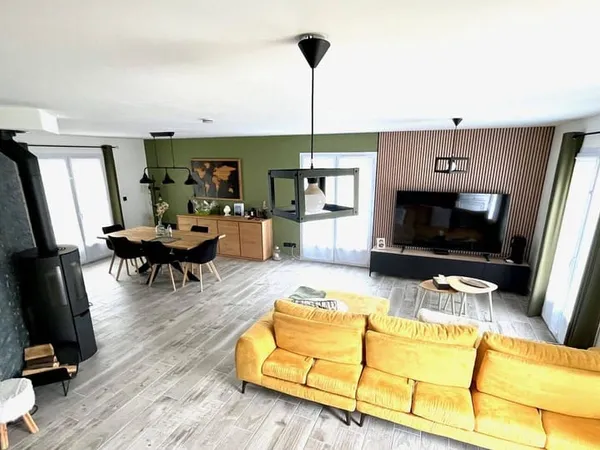 Maison 7 pièces 170 m²