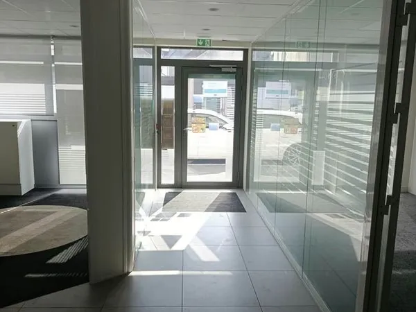 Locaux à usage de bureaux