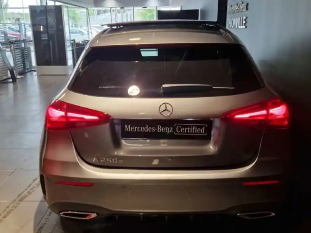 Mercedes Classe A 250 e hybrid eq amg line — photo 45