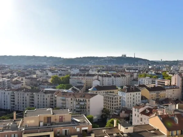 Studio 1 pièce 40 m²