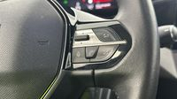 Peugeot 308 1.2 PureTech 130ch S&S Allure Pack EAT8 — photo 16