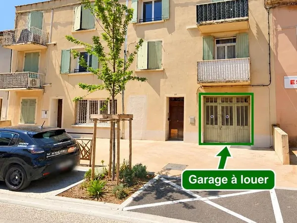 Garage/box 27 m² Sorgues