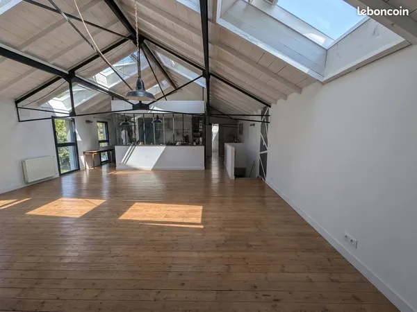 Maison-loft meublée 117 m² - calme absolu, terrasse, garage & parking sécurisé - Vertou Beautour