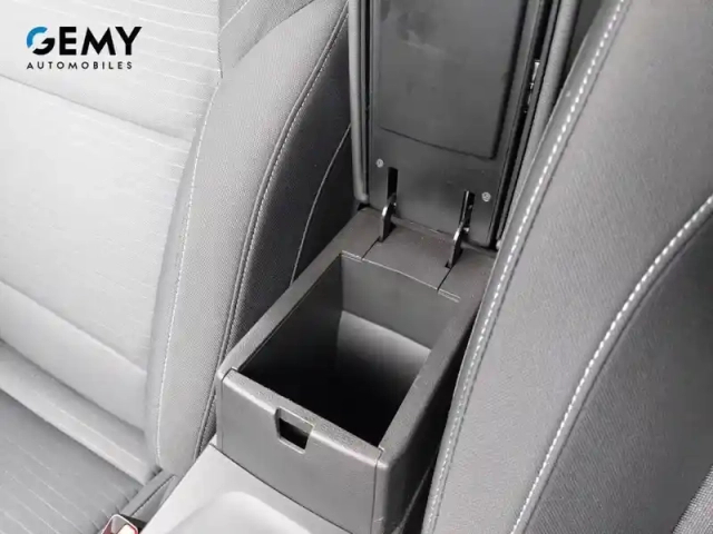 Renault Arkana mild hybrid 140 edc fap - 22 — photo 25