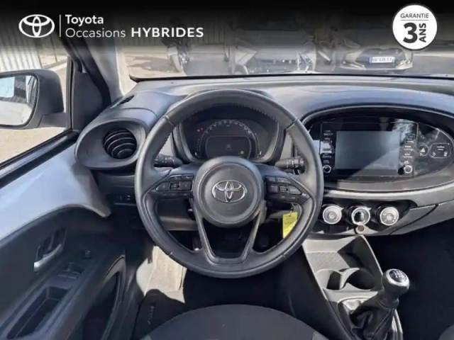 Toyota Aygo X 1.0 vvt-i 72ch dynamic my23 — photo 9