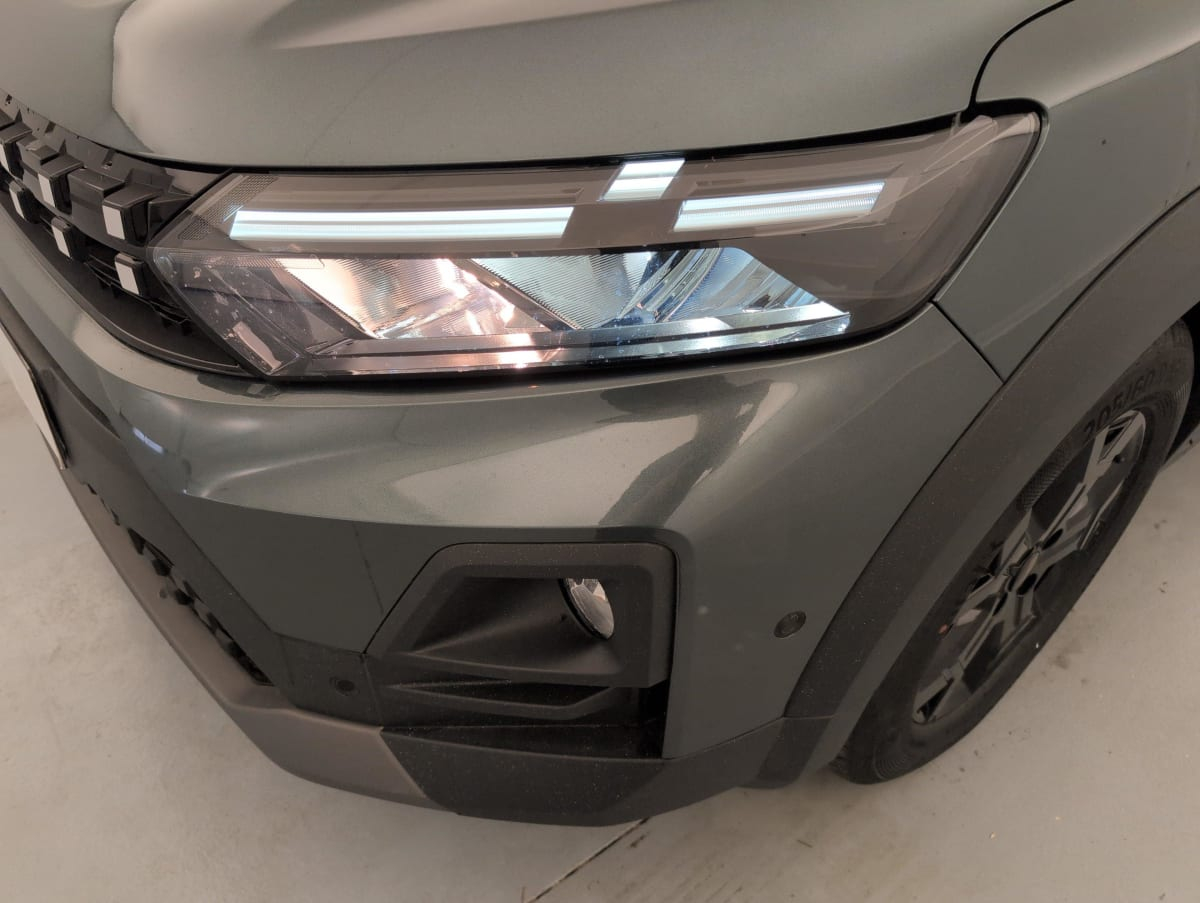 Dacia Sandero — photo 21