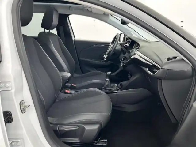 Opel Corsa 1.2 75ch design &amp; tech suréquipée — photo 25