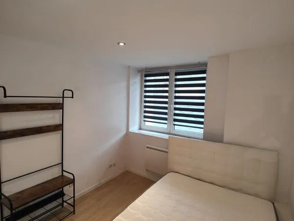 Studio meublé 17 m² avec parking et cave - Jouy-aux-Arches