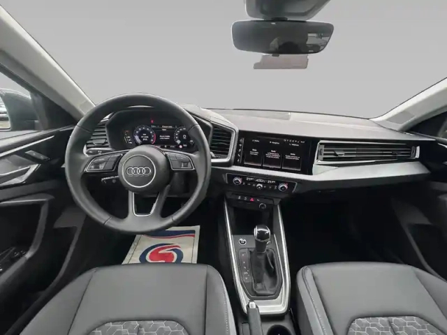 Audi A1 sportback 30 tfsi 116 ch s tronic 7 — photo 15