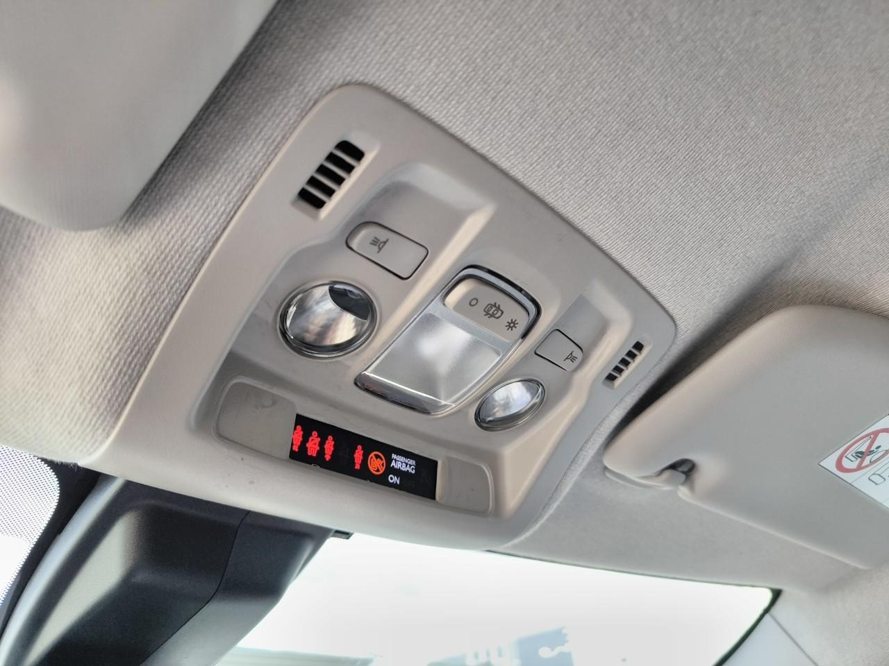 Citroën C3 puretech 110 s&s eat6 shine — photo 14
