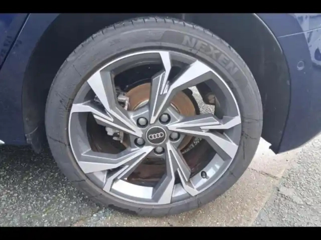 Audi A3 sportback 35 tfsi 150ch hybride s line s tronic 7 — photo 14