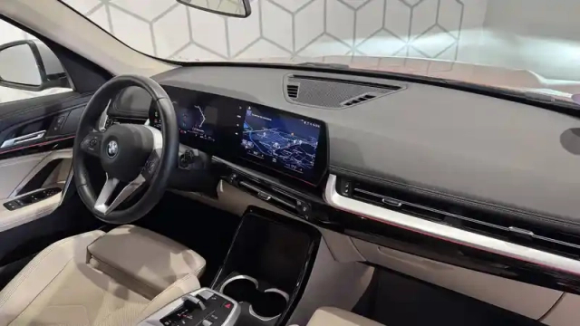 Bmw X1 xdrive 25e 245ch dkg7 — photo 12