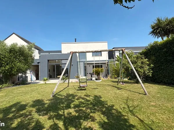 Maison 7 pièces 175 m²