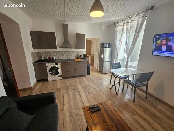 Appartement à louer à l'année scolaire - Corte