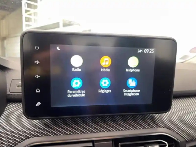 Dacia Sandero eco-g 100 - 22 — photo 37